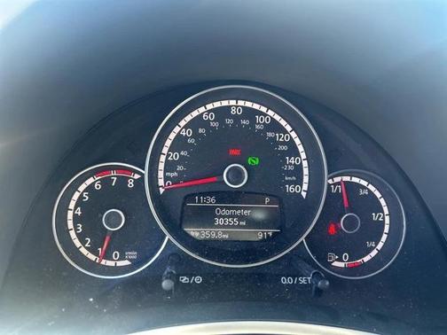 2014 Volkswagen Beetle DSG 2.0T R-Line