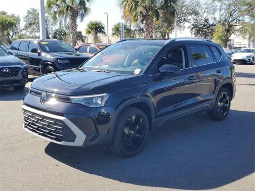 2025 Volkswagen Taos 1.5T SE