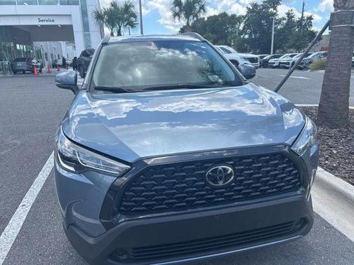Celestite 2024 Toyota Corolla Cross LE