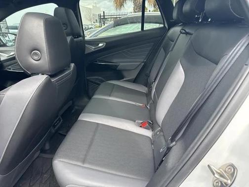 2023 Volkswagen ID.4 S