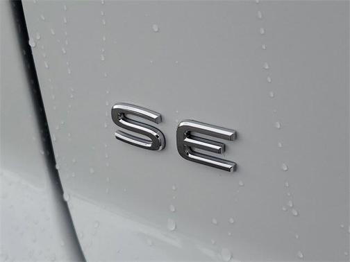 2025 Volkswagen Atlas Cross Sport 2.0T SE