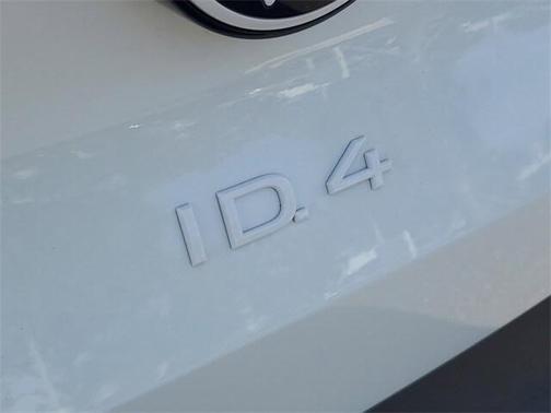 2025 Volkswagen ID.4 Standard