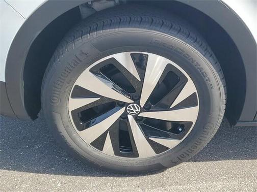 2025 Volkswagen ID.4 Standard