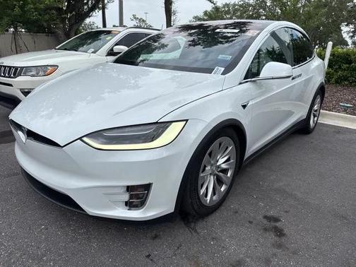 2017 Tesla Model X 90D