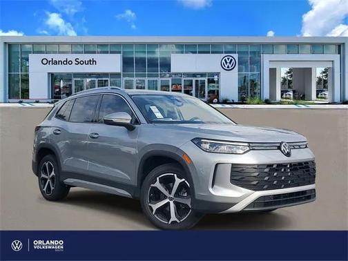 2025 Volkswagen Tiguan 2.0T SE