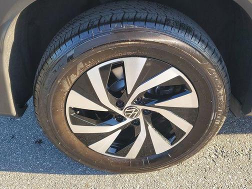 2025 Volkswagen Tiguan 2.0T S 4MOTION