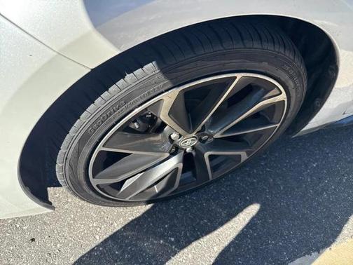 2020 Toyota Corolla XSE