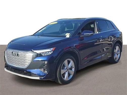 2022 Audi e-tron Premium Plus