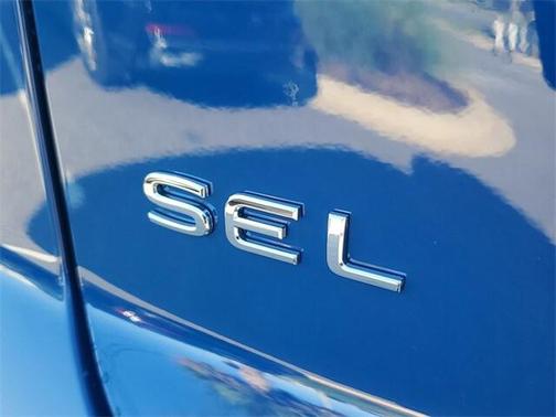 2026 Volkswagen Atlas Cross Sport 2.0T SEL Premium