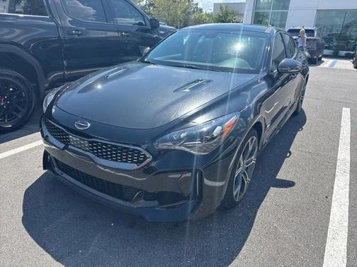 2021 Kia Stinger GT1