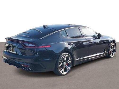 2021 Kia Stinger GT1
