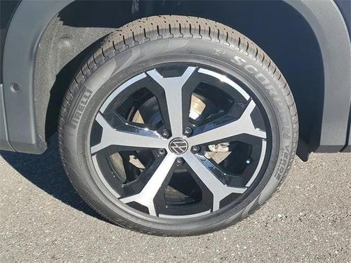 2026 Volkswagen Tiguan 2.0T SE 4MOTION