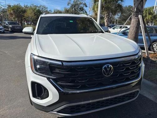 2024 Volkswagen Atlas Cross Sport 2.0T SEL