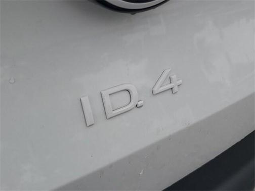 2025 Volkswagen ID.4 Pro