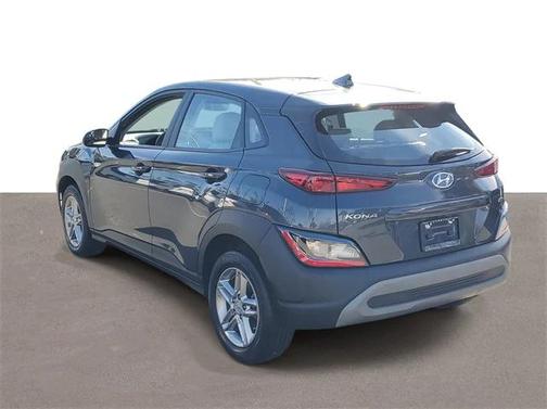 2022 Hyundai KONA SE