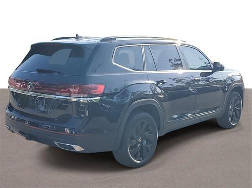 2025 Volkswagen Atlas 2.0T SE w/Technology 4MOTION