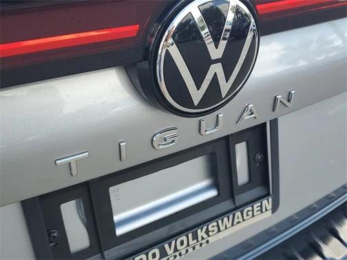 2025 Volkswagen Tiguan 2.0T S