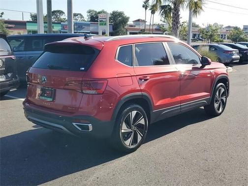 2024 Volkswagen Taos 1.5T SE