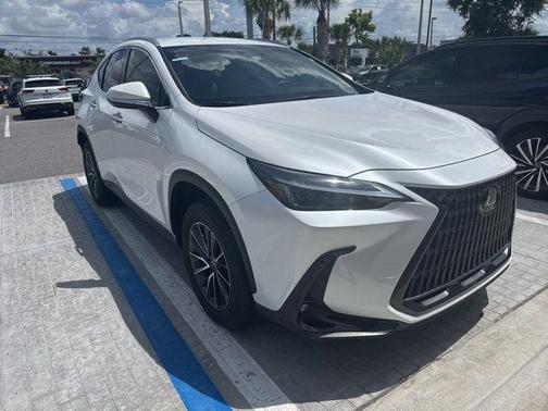 White Pearl 2024 Lexus NX 250 Base