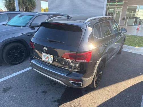 2022 Volkswagen Taos 1.5T SE