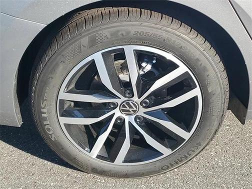 2026 Volkswagen Jetta 1.4T SE