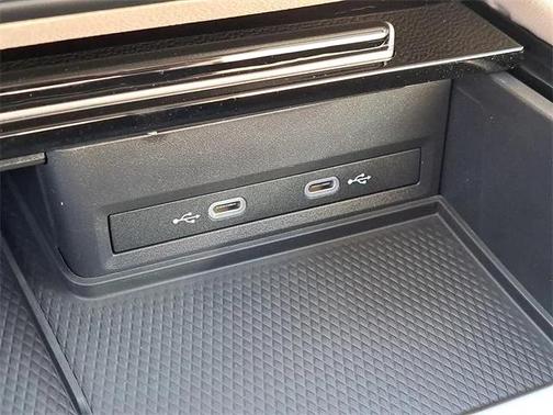 2025 Volkswagen Atlas 2.0T SEL Premium R-Line 4MOTION