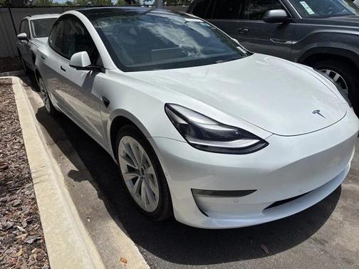 2022 Tesla Model 3 Long Range