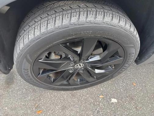 2022 Volkswagen Taos 1.5T SE