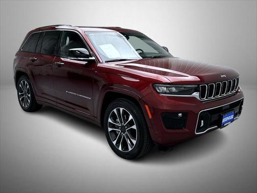 2022 Jeep Grand Cherokee Overland