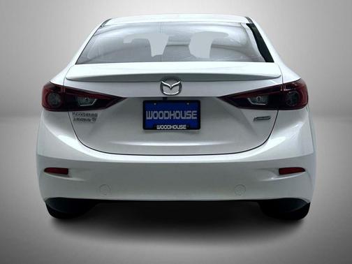 2018 Mazda Mazda3 Touring