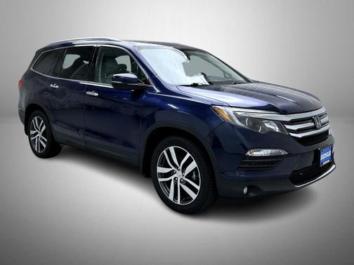 Blue 2018 Honda Pilot Elite