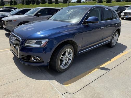 Blue Metallic 2017 Audi Q5 2.0T Premium Plus
