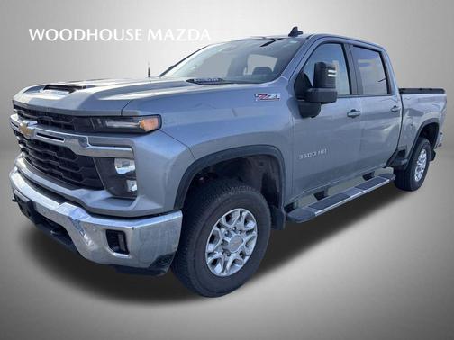 2025 Chevrolet Silverado 3500 LT