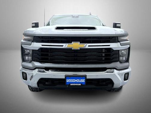 2025 Chevrolet Silverado 3500 LT