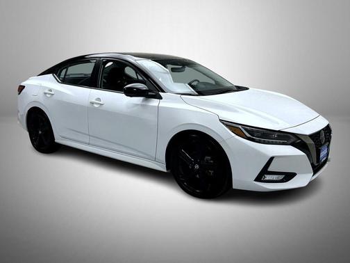 2022 Nissan Sentra SR