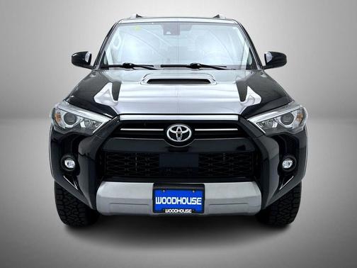 2023 Toyota 4Runner TRD Off Road