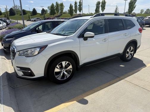 Crystal White Pearl 2020 Subaru Ascent Premium 7-Passenger