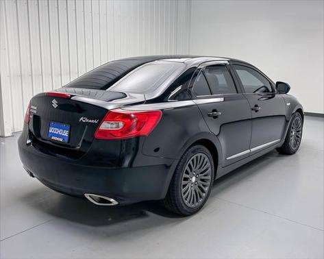 2010 Suzuki Kizashi SLS