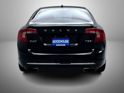 2016 Volvo S60 Inscription T5 Premier