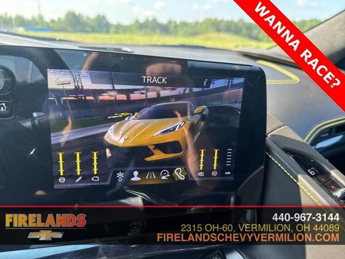 2025 Chevrolet Corvette Stingray w/3LT