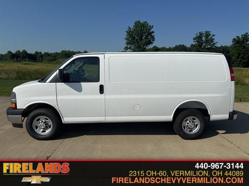 2025 Chevrolet Express 2500 Work Van