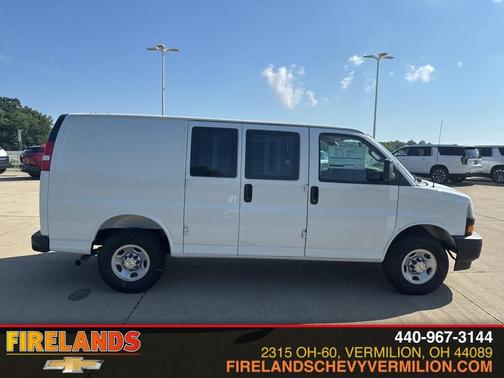 2025 Chevrolet Express 2500 Work Van