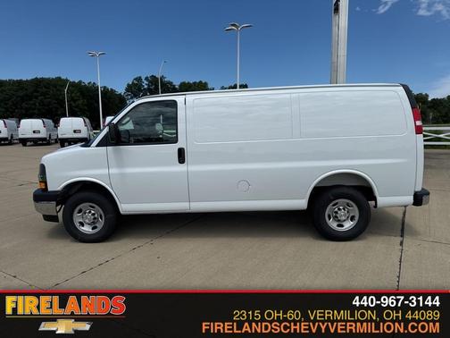 2025 Chevrolet Express 2500 Work Van