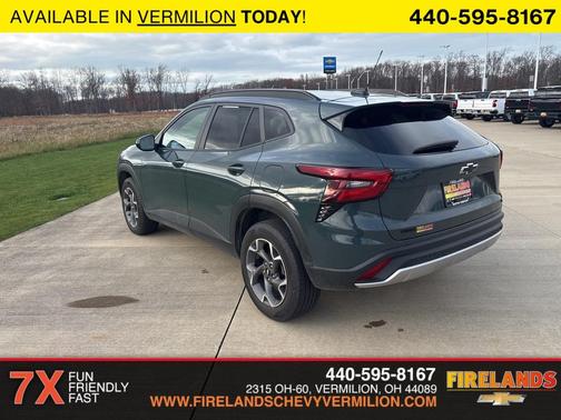 2025 Chevrolet Trax LT