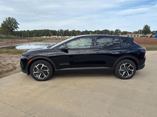 2026 Chevrolet Equinox EV LT 1