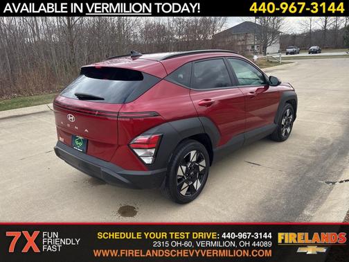 2025 Hyundai KONA SEL