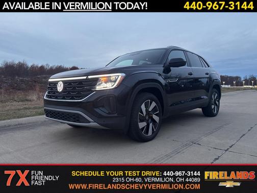 2025 Volkswagen Atlas Cross Sport 2.0T SE w/Technology