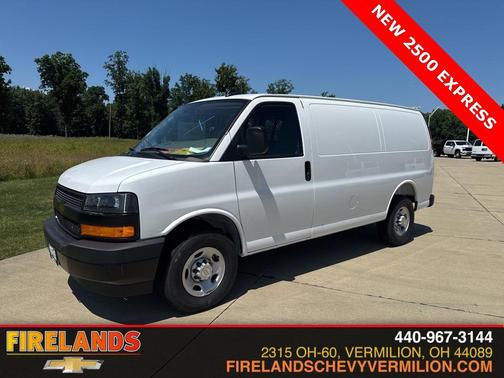 2025 Chevrolet Express 2500 Work Van