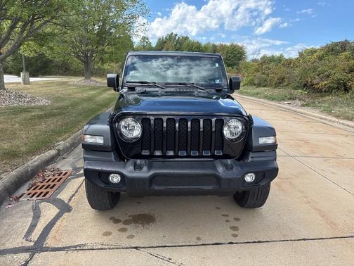 2021 Jeep Wrangler Sport