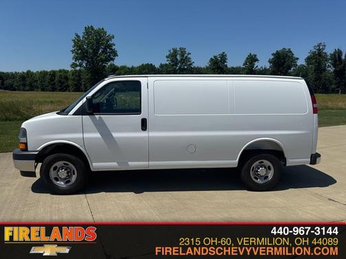 2025 Chevrolet Express 2500 Work Van